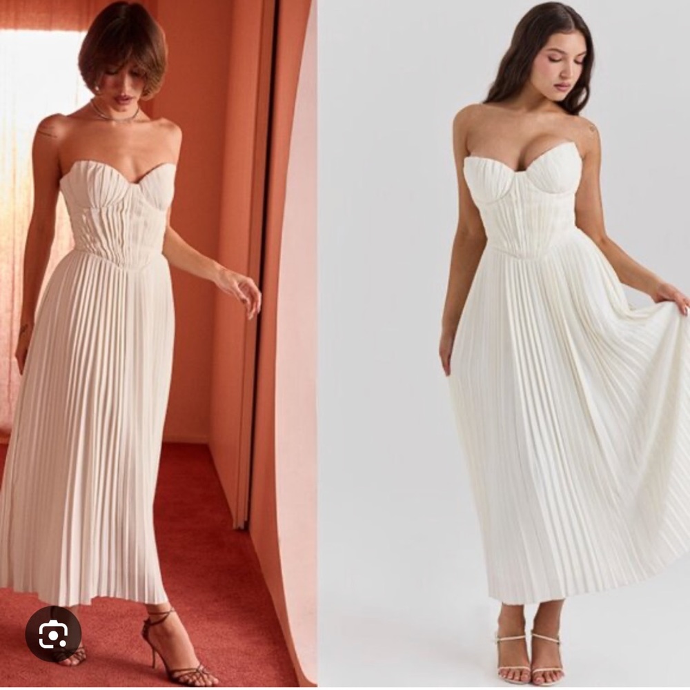 House of CB AMORATA SMALL PLUS CUP, Elegant White Pleated Dress